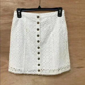 Lost wonder button up white skirt women’s small brand new with tags never worn